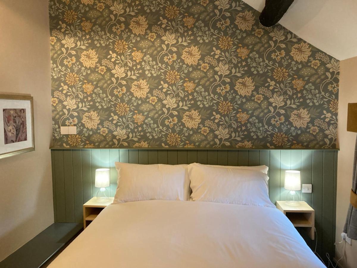The Cross Scythes Hotel เชฟฟิลด์ ภายนอก รูปภาพ